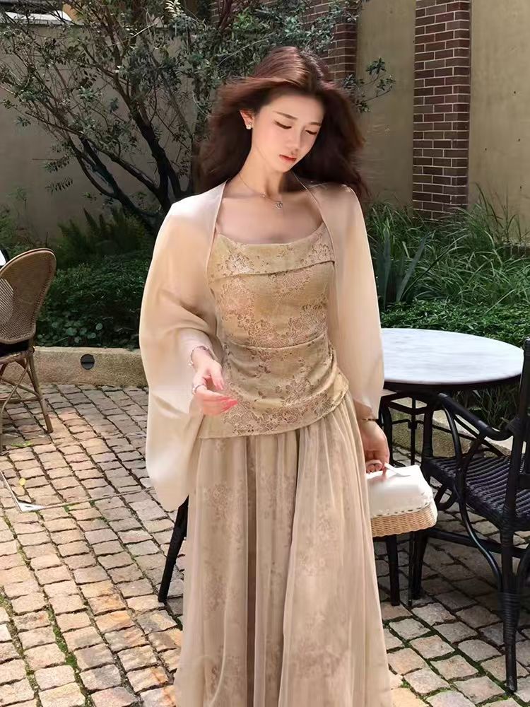 고급 센스 Tulle 쉬폰 자외선 차단 의류 여성 여름 슬립 숄 재킷 조끼 반신 스커트 3종 세트 높은 품질