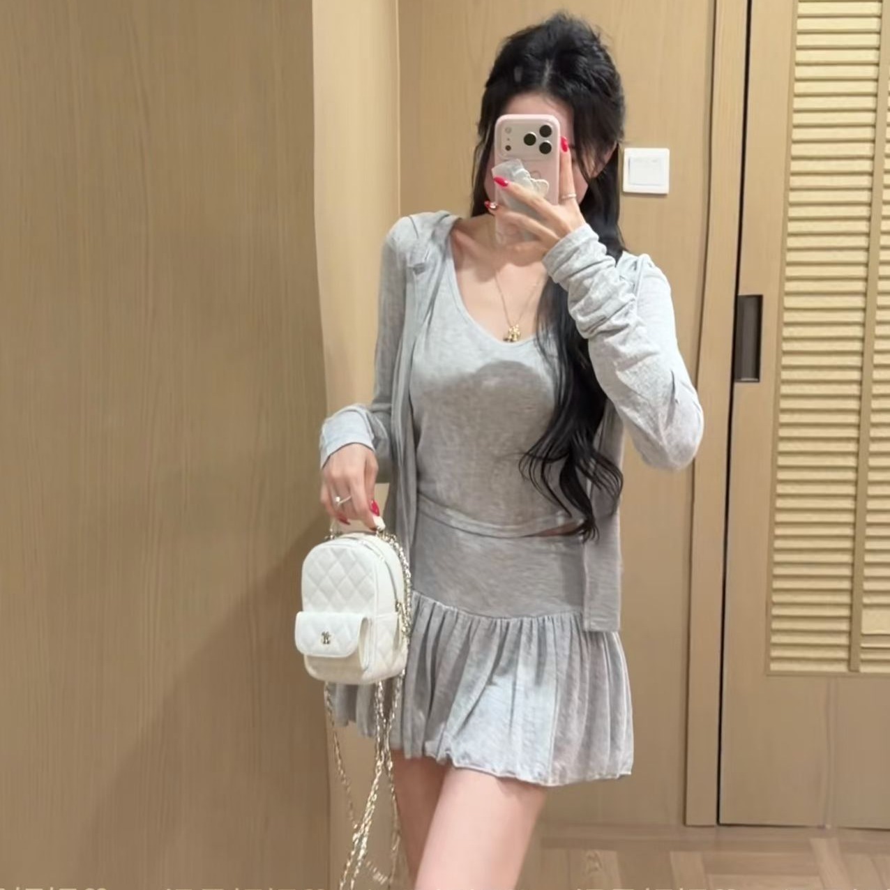 한 부서 여름 새로운 품격 세트 여성 자외선 차단 오픈 가디건 외부 가져 가라. 캐미솔 맨위 플리츠 미니 스커트 3종 세트