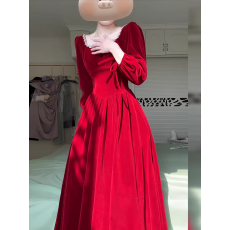 批发秋冬新款在逃公主<b class='q'>敬酒</b><b class='q'>服</b>丝绒长袖订<b class='q'>婚礼</b><b class='q'>服</b>赫本风新年结婚回门礼<b class='q'>服</b>