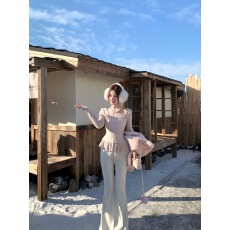 批发Q女家新品95折甜慕斯/<b class='q'>甜美</b>千金蕾丝花边拼接粉色内搭针织上衣