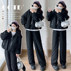 批发实拍爆款菱形格棉衣套2025冬新款时尚<b class='q'>百搭</b>洋气连帽夹棉孕妇两件套