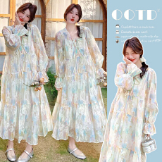 多巴胺超仙绝美连衣裙孕妇中长款2026春季新款法式度假风碎花裙