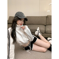 批发长袖防晒开衫运动条纹外套女早秋季宽松休闲显瘦短款上衣时尚套装