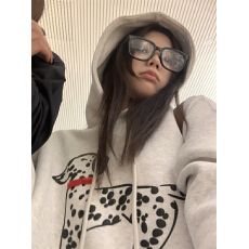 批发斑点狗印花连帽卫衣女秋冬2025新款百搭宽松显瘦慵懒加绒加厚上衣