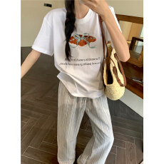 批发蝴蝶结印花<b class='q'>短袖</b><b class='q'>T</b><b class='q'>恤</b>女装夏季新款设计感时尚宽松小众休闲百搭上衣