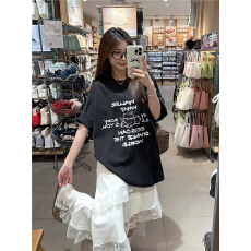 批发2026年时尚字母印花短袖T恤女<b class='q'>装</b>夏季单上衣