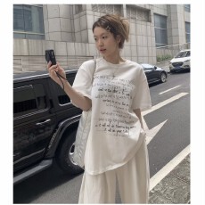 批发字母印花T恤<b class='q'>女</b>夏季2026新款港味宽松短袖上衣
