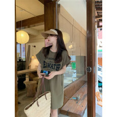 批发韩系宽松设计感字母<b class='q'>卫衣</b>连衣裙女夏季新款休闲收腰显瘦短袖T恤裙