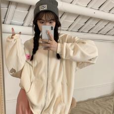 批发韩国风ins爱心标小心机设计感休闲连帽开衫奶油色卫衣女外套春秋