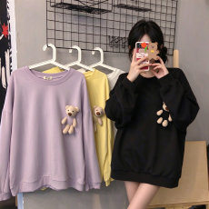 批发韩系立体小熊装饰圆领<b class='q'>卫衣</b>女秋季宽松慵懒风显瘦休闲套头上衣