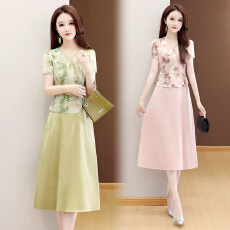 批发实拍 2026夏季新款大码连衣裙假两件收腰显瘦<b class='q'>妈妈装</b>时尚洋气