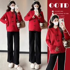 批发实拍现~ 2025新款孕妇<b class='q'>秋</b>冬宽松时尚红色毛衣休闲阔腿<b class='q'>裤</b><b class='q'>套装</b>