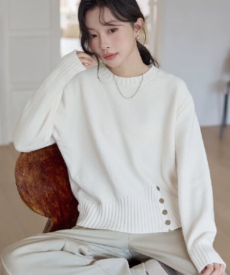 huixi 페인트 부서 살구 색상 라운드 넥 스웨터 여자 2026 가을 새로운 측면 단추 다용도 Chic 니트 스웨터 맨위