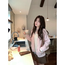 批发PtonUmi胡桃告白信 粗元宝<b class='q'>针织</b>法 棒针肌理 长袖V领毛衣宽松<b class='q'>开衫</b>