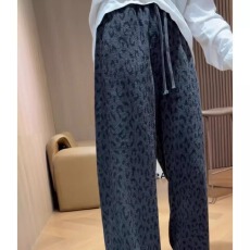 批发大码豹纹休闲裤女宽松慵懒阔腿裤<b class='q'>秋</b>冬胖MM高腰显瘦垂感设计感裤子
