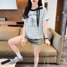 批发实拍短袖t恤女2026夏季新款韩版蝴蝶结时尚百搭上<b class='q'>衣服</b>ins潮