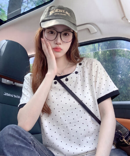 경관 그림 순면 리브 반팔 티셔츠 여성 여름 새로운 도트 무늬 페이크 레이어드 단추 루즈핏 한 첨부 된 의류