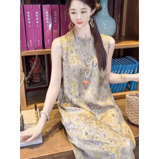 批发年轻款<b class='q'>香云纱</b>新中式女<b class='q'>连衣裙</b>背心式夏轻奢高级感国风裙