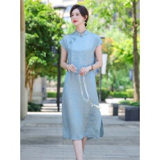 批发时尚改良<b class='q'>旗袍</b><b class='q'>真丝</b>连衣裙女2026年夏装新中式提花复古桑蚕丝宴会裙
