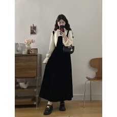 批发实拍~大码女装2026秋新款微胖mm千金感<b class='q'>拼接</b>丝绒小黑裙大码<b class='q'>连衣裙</b>