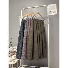 批发实拍 秋季新款磨毛碎花半身裙小<b class='q'>清新</b>田园ins百搭松紧腰长款蛋糕裙