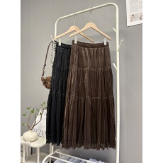 批发实拍秋冬2025新款韩版镂空下摆纯色丝绒褶皱蛋糕半身裙中长款裙子