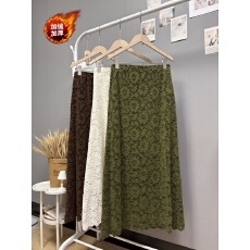 批发实拍 秋冬新款2025高品质重工<b class='q'>蕾丝</b>提花半身裙加绒加厚法式a字长裙