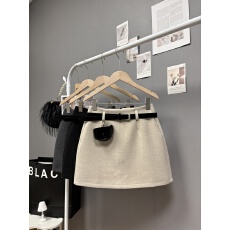 批发实拍 秋冬新款2025韩版通勤简约气质<b class='q'>半身裙</b>百搭显瘦A字短裙配腰带