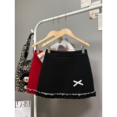 批发实拍 秋<b class='q'>冬</b>新款红色圣诞氛围感穿搭半身裙韩系少女蕾丝木耳边短裙