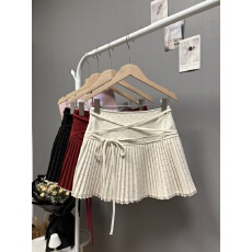 批发实拍 秋<b class='q'>冬</b>新款圣诞新年氛围感波点毛呢半身裙甜妹系带百褶a字短裙