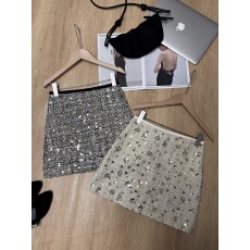 批发实拍 <b class='q'>秋</b>冬新款韩版小香风亮片半身裙时尚百搭设计感a字包臀短裙