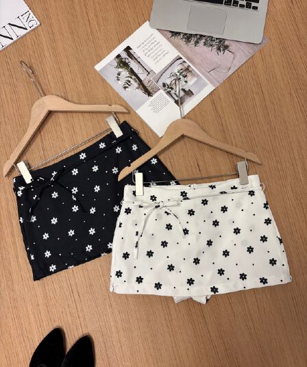 실사 봄 여름 새로운 한 부서 chic 핫걸 레이스업 작은 미니 스커트 꽃무늬 반신 스커트 측면 지퍼 트임 바지