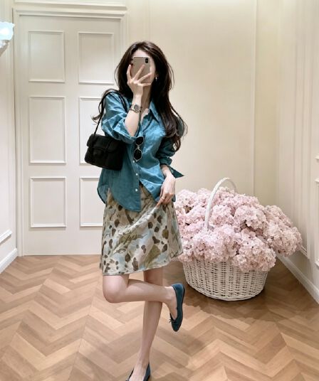 여름 새로운 한 부서 chic 부드러운 바람 패션 다용도 파란색 꽃무늬 반신 스커트 쉬폰 거즈 스커트 한 마디 중간 스커트