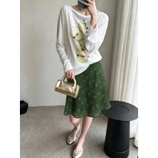 批发夏季新款法式ins绿色氛围感<b class='q'>碎花</b>半身裙百搭显瘦a字雪纺中裙