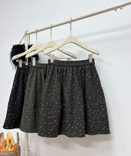 실사 가을 새로운 한 부서 chic 꽃무늬 반신 스커트 다용도 슬림해 보이는 허리밴드 캐주얼 한 마디 꽃밭 중간 스커트