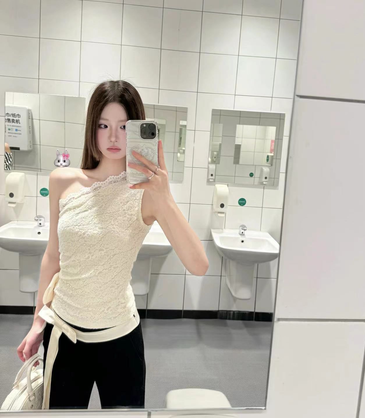 실사 정가 레이스 비스듬한 어깨 나비 매듭 홀로우 아웃 조끼 맨위 여성 여름 새로운 핫걸 오프숄더 이슬 허리 위로 의류