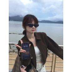 批发实拍实价 甜酷辣妹美拉德风垫肩皮夹克设计感短款外套女春