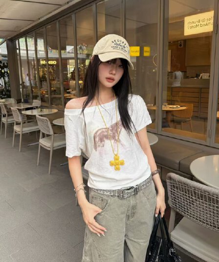 실사 정가 작은 말 이리 오렴. 한 부서 프린트 티셔츠 여성 의류 여름 느긋한 오프숄더 비스듬한 칼라 반팔 맨위 여성