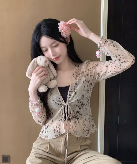 실사 정가 여름 와일드 상황 레오파드 무늬 V넥 긴팔 쉬폰 블라우스 나만의 것을 가져와 라. 가슴 패드 캐미솔 투피스 슈트