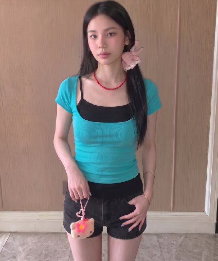 실사 정가 배색 몸매 가꾸기 u 칼라 허리 수축 반팔 티셔츠 여성 한 핫걸 슬림해 보이는 슬립 맨위 사실 두 조각
