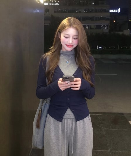 실사 정가 서울 유럽 니켈 회색 조끼 V넥 파란색 오픈 가디건 두 조각 여성 세트 봄 가을 맨위