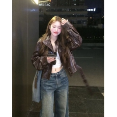 批发实拍实价 油蜡皮衣短款皮衣女双排扣机车夹克外套女
