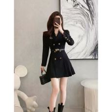 批发高级感西装连衣裙女装秋<b class='q'>冬</b>新款气质收腰显瘦赫本风百褶西装裙外套