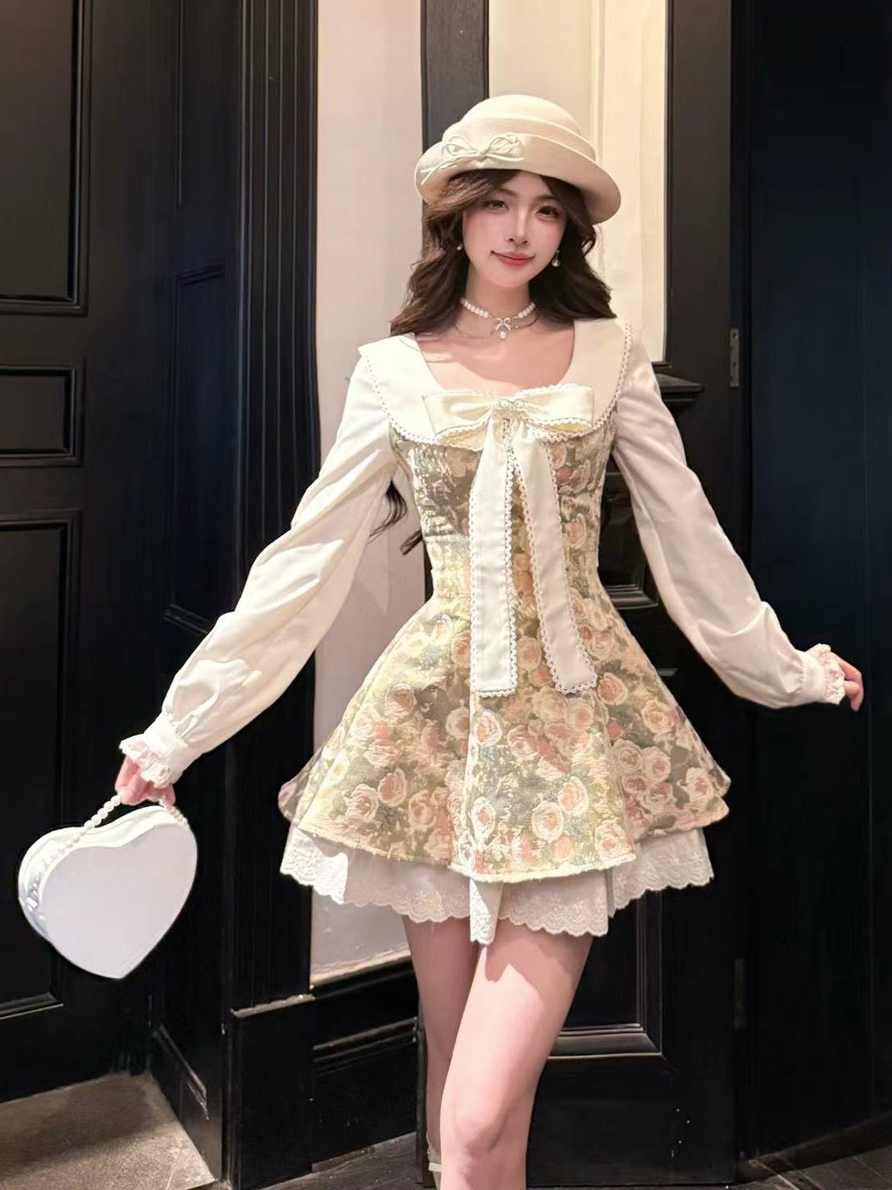 캄파넬라 세과 house 기타 해안 장미 프랑스식 천 금빛 바람 베이비 칼라 허리 수축 슬림해 보이는 긴팔 꽃무늬 드레스