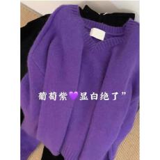 批发韩国东大门<b class='q'>新款</b>高级感紫色V领长袖套头<b class='q'>毛衣</b>女秋冬洋气减龄针织衫