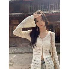 批发V领冰丝镂空防晒罩衫<b class='q'>女</b>夏季薄款收腰显瘦针织<b class='q'>开衫</b>外套喇叭袖上衣