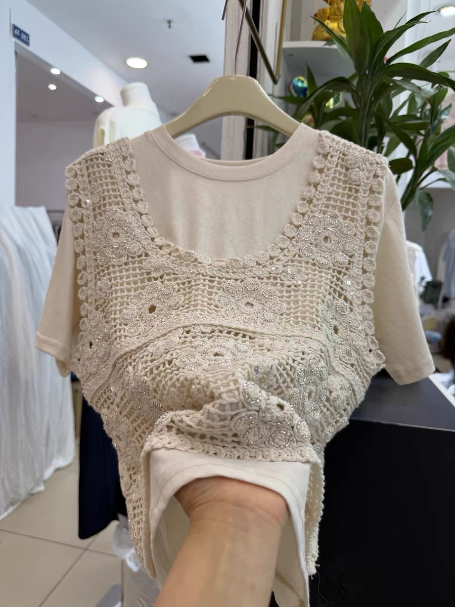 한 부서 레트로 니트 자수 홀로우 아웃 스팽글 조끼 조끼 여자 여름 새로운 루즈핏 슬림해 보이는 스택 착용 맨위