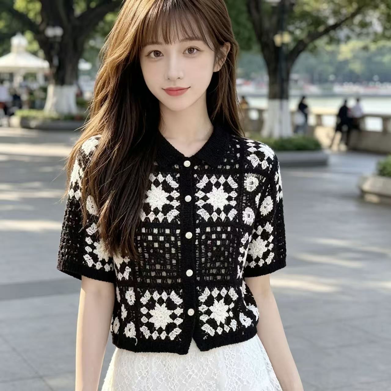 2026 새로운 민족 자수 니트 홀로우 아웃 오픈 가디건 니트 스웨터 무거운 작업 자카드 반팔 POLO 칼라 작은 대중 표지 고기