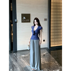 批发实价<b class='q'>实拍</b>老钱风深V领坑条高弹针织短袖T恤宽松休闲阔腿裤<b class='q'>运动</b>裤