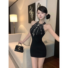 批发实拍实价 纯欲辣妹钻名媛设计挂脖短款<b class='q'>无袖</b>收腰显瘦<b class='q'>连衣裙</b>